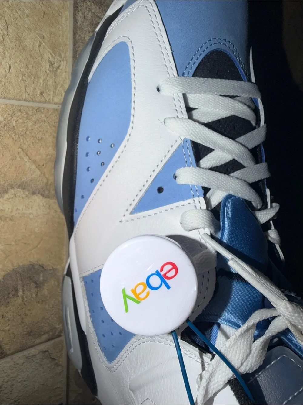 Jordan 6 “UNC” size 11